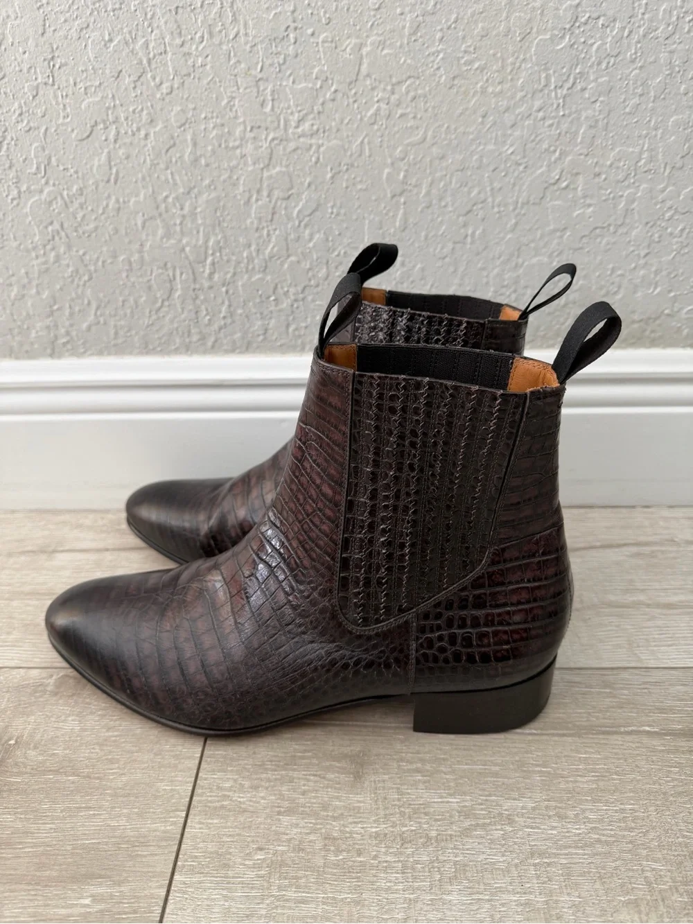 Men's Croc-Embossed Chelsea Boots in Dark Brown men 11.5
